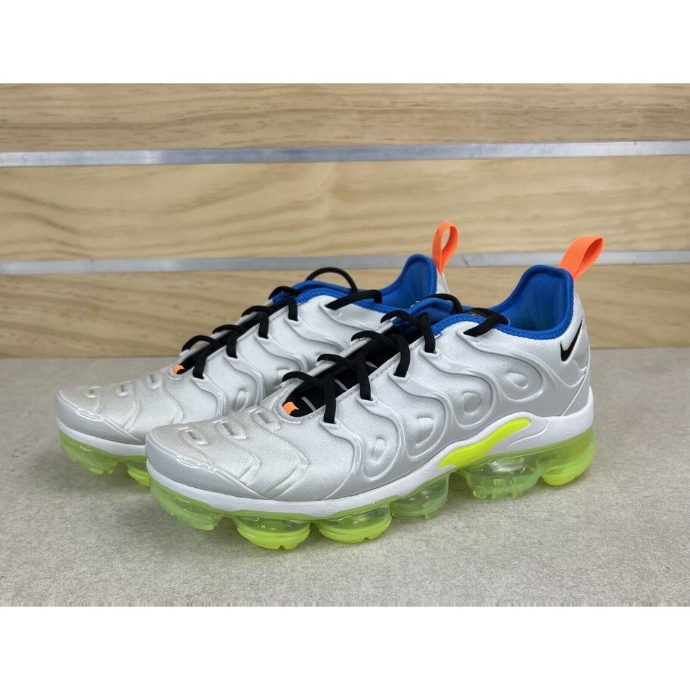Nike Air VaporMax Plus Photon Dust Volt 2022 Size Womens 11 / Men’s 9.5 - Picture 7 of 10